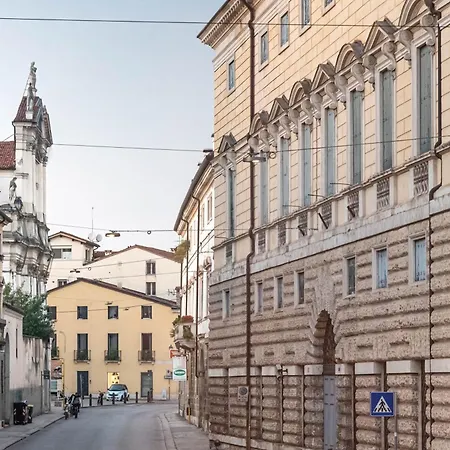 Ca' San Marco - Ampia Residenza A Due Passi Dalla Basilica Apartamento *